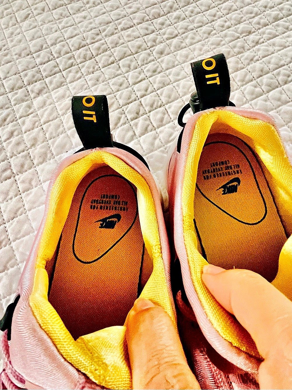Nike Air Huarache plum chalk women sneakers - Picture 6 of 7